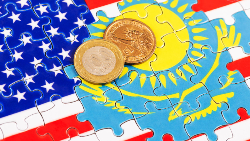 "Испытания впереди: как мировые потрясения воздействуют на экономику Казахстана"