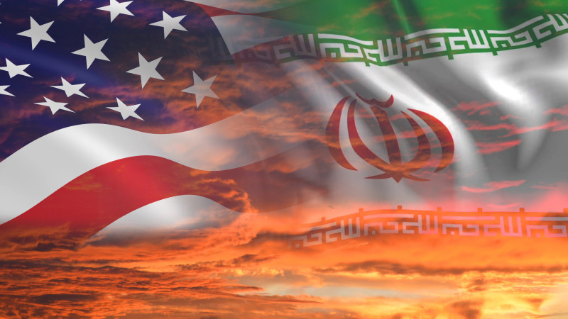 Трамп заявил, что те, кто собирается приобретать нефть у Ирана, не смогут вести дела с США