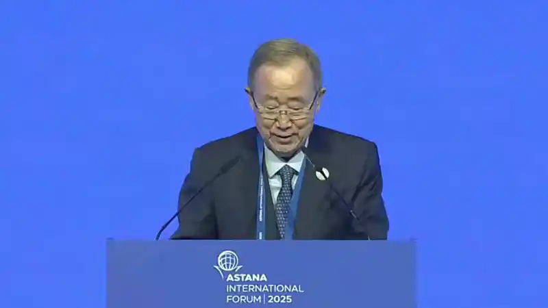 Пан Ги Мун удивил Астану, выступив на казахском языке на международном форуме 15 октября
