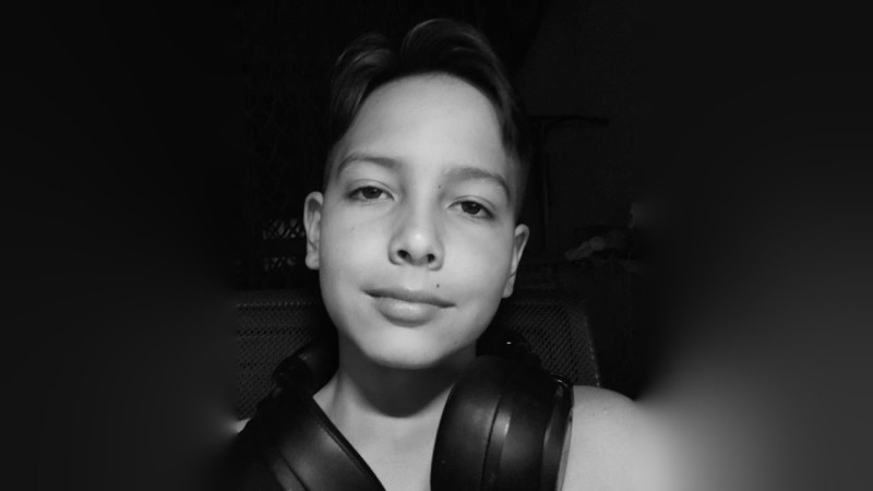 В Караганде 13-летний школьник умер после неоднократных вызовов скорой помощи с жалобами на простуду, родные обвиняют медиков в халатности