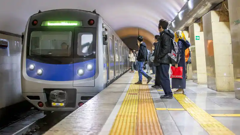 Алматы: антитеррористические учения в метро 15 ноября на улице Абая
