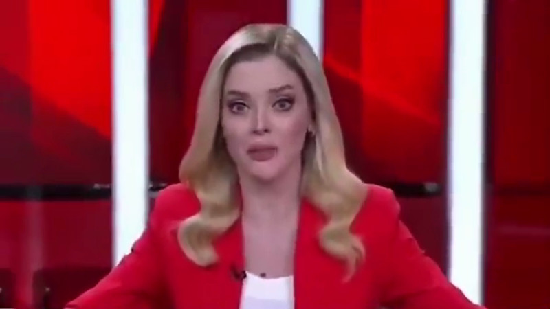 "Землетрясение магнитудой 6,2 в Стамбуле: видео с момента подземных толчков в прямом эфире"