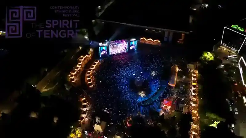 Гармония звуков: Алматы танцует под ритмы Spirit of Tengri Атырау