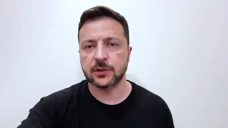 Зеленский выражает сомнения в успехе стамбульских переговоров из-за отказа передать меморандум