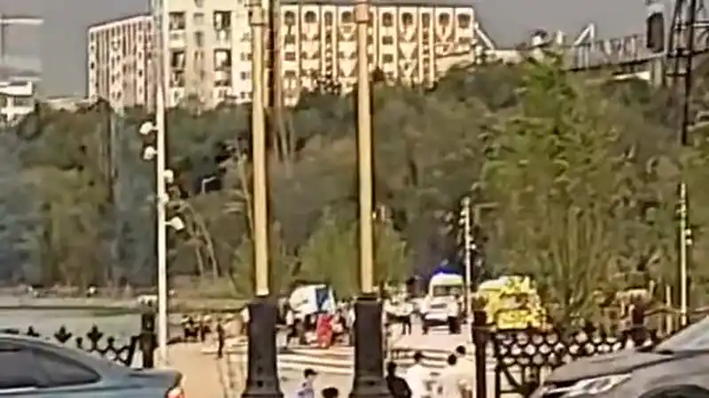 Тревога в Алматы: поиски пропавшего подростка на озере Сайран обостряют вопросы безопасности отдыхающих Атырау