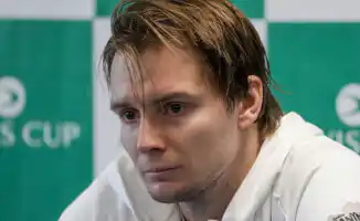 Бублик оспорит титул: встреча с гением тенниса на улице Спортивной в Алматы