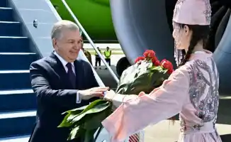 Восточный ветер перемен: Шавкат Мирзиеев приземлился в сердце Казахстана