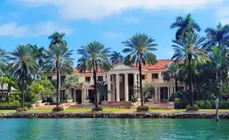 Звезды на Star Island: роскошь, которая вдохновляет и завораживает общественность