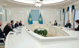 Касым-Жомарт Токаев встретился с мировыми лидерами нейрохирургии на X Всемирном конгрессе в Астане
