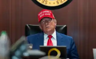 Трамп: кто нарушает мир — Израиль или Иран?