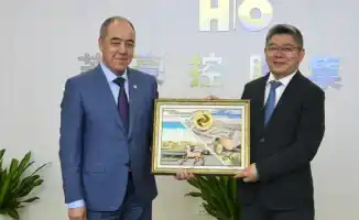 Западно-Казахстанские компании открывают офисы в Китае: соглашение подписано во время визита акима в Пекин