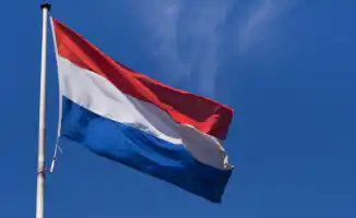 Нидерланды: Политический кризис после распада правительства угрожает стабильности страны