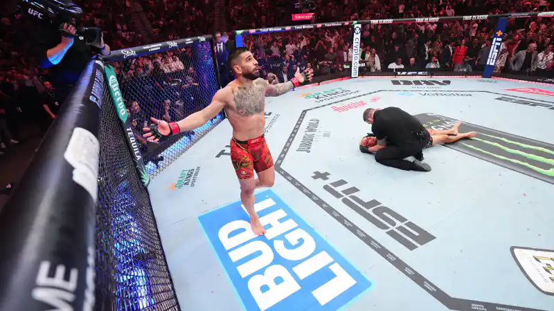 Грузинский нокаут: Топурия шокирует мир MMA, завоевав титул чемпиона легкого веса Атырау