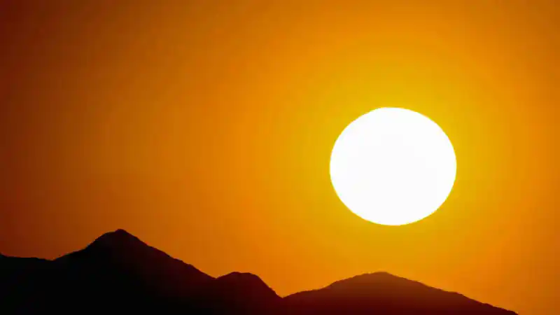 Неустойчивая погода в Казахстане 10 июня: жара до +35°C на юге и переменные условия на севере и западе Атырау
