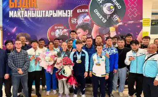 Казахстан поднимает штангу: юные атлеты готовятся к весомому событию в Астане