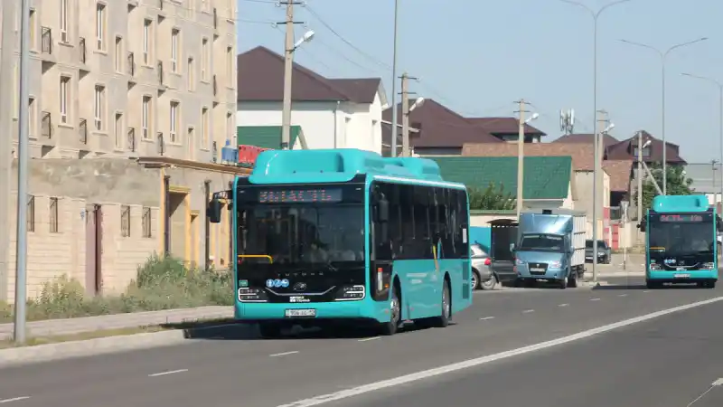 Актау в транспортном коллапсе: забастовка водителей оставила горожан без общественного транспорта Атырау