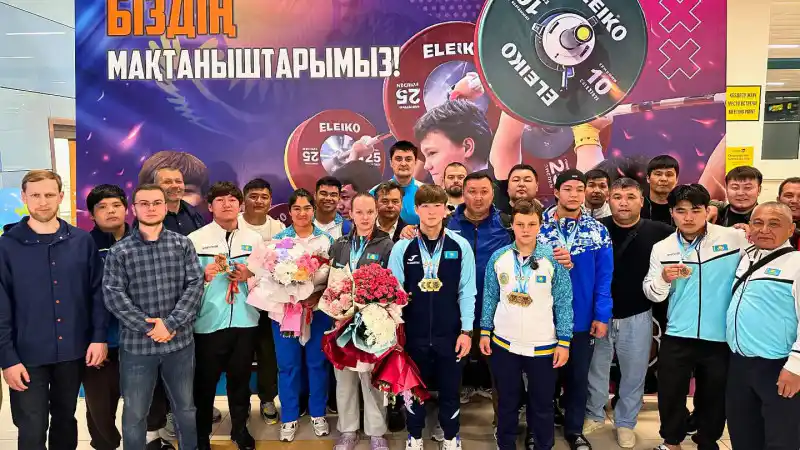 Казахстан поднимает штангу: юные атлеты готовятся к весомому событию в Астане Атырау