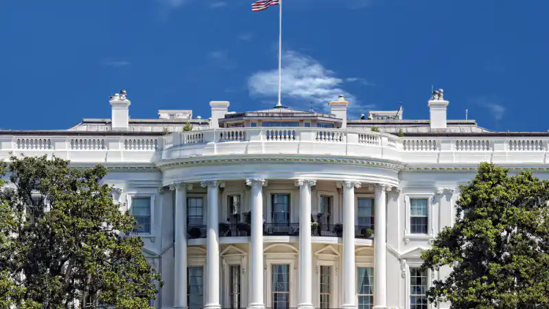 Трамп и Зеленский встретятся в Европе: ключевые переговоры на повестке дня Атырау