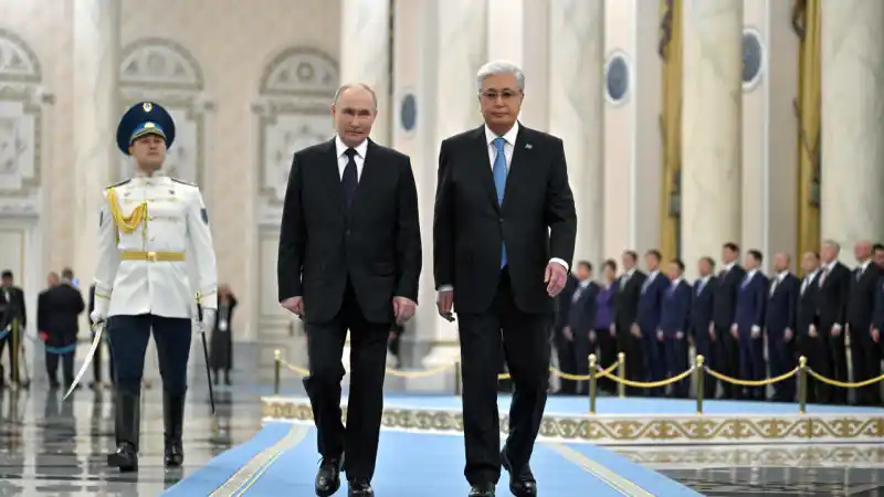 Путин и Токаев обсудили детали переговоров на Аляске в ходе телефонного разговора Атырау