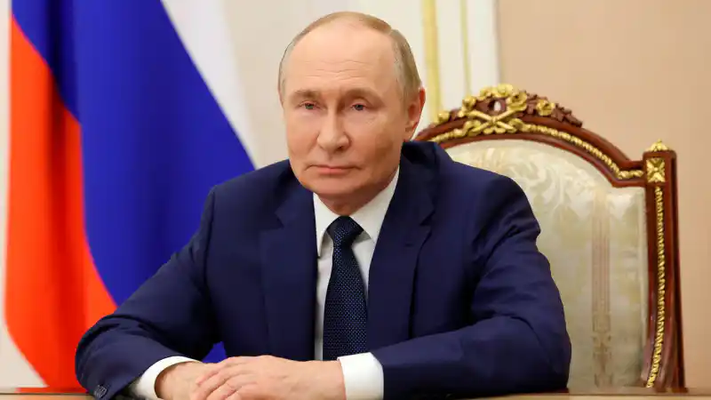 Швейцария готова предоставить Путину иммунитет для переговоров с Зеленским Атырау