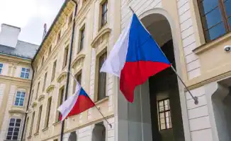 Чехия на грани дипломатического кризиса: разрыв отношений Китая с президентом Павлом может повлиять на экономическое сотрудничество и международные связи