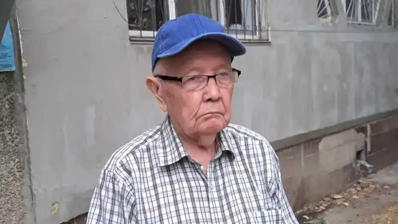 Общественность шокирована: 76-летний профессор стал жертвой интернет-мошенников Атырау