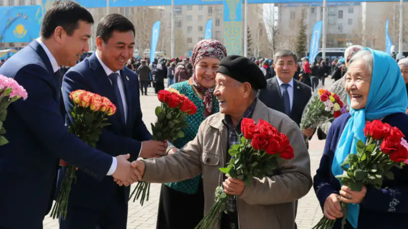 В Западно-Казахстанской области старость — не время для скуки: к празднику пожилых чиновники выделили 1,1 миллиона тенге на 'День стариков' Атырау