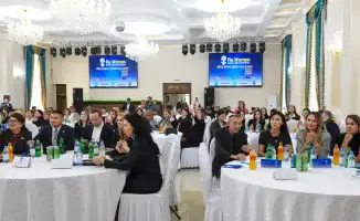 В Конаеве прошел форум 'Әйел және цифрлық әлем: бизнес, медиа, шабыт', где женщины-предпринимательницы и эксперты сплели сеть возможностей в цифровом бизнес-пространстве.