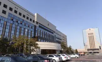 Аким Астаны Женис Касымбек прокомментировал переход государственных органов столицы на новый график работы с 15 сентября, отметив, что в акимате нет никаких обид по этому поводу.