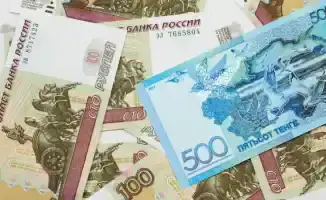 Рубль в Казахстане: от недоверия к неожиданному росту