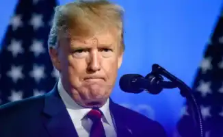 Трамп на грани небесной бури: самолет президента США едва не стал жертвой авиакатастрофы над Нью-Йорком