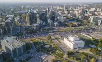 Депутаты маслихата предлагают будить студентов вузов раньше, чтобы решить проблему пробок в Алматы