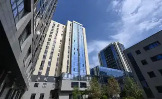 Жители ЖК 'Дом на Абая' в Алматы жалуются на частые отключения света