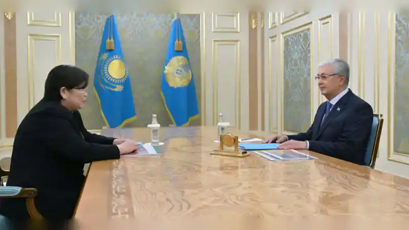 Президент Казахстана назначил Эльвиру Азимову председателем Конституционного суда, что подчеркивает важность гендерного равенства в высших государственных институтах Атырау