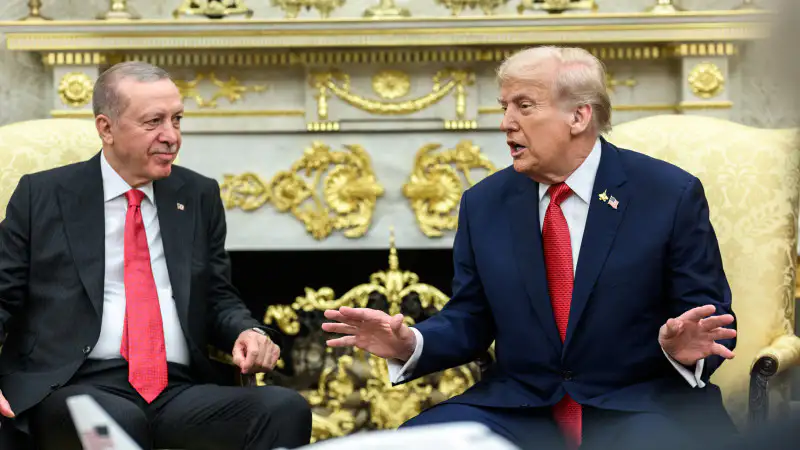 Трамп призывает Путина остановить танец войны: 'Хватит наступления на Украину!' Атырау