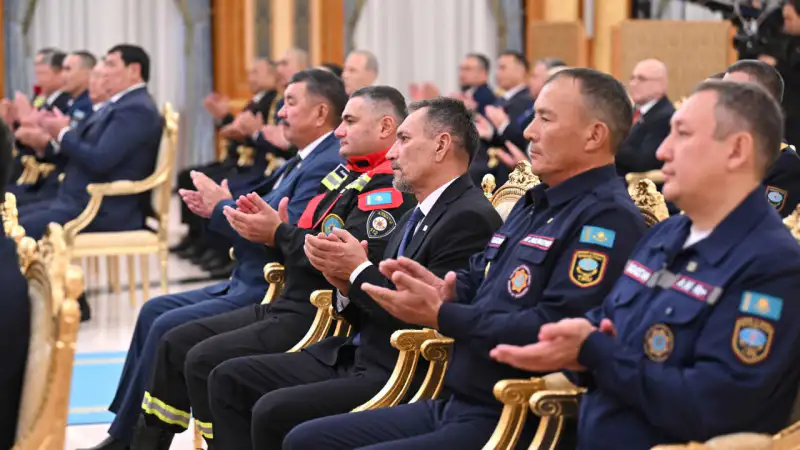 Президент Касым-Жомарт Токаев поздравил спасателей Казахстана с их профессиональным праздником, отметив важность и ответственность их работы. Атырау