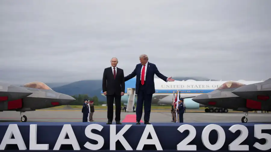 Встреча Трампа и Путина на Аляске в августе 2025 года. Фото: x.com/marortoll