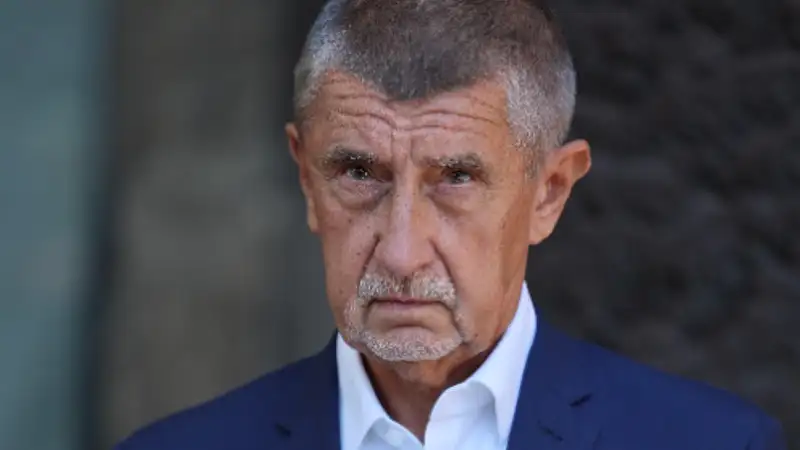 Чехия на распутье: новый лидер готов свернуть мосты с Украиной, если ANO возьмет бразды правления Атырау
