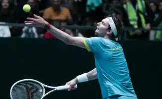 Бублик продолжает триумфальное шествие на парижском Masters