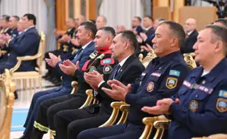Президент Касым-Жомарт Токаев поздравил спасателей Казахстана с их профессиональным праздником, отметив важность и ответственность их работы.