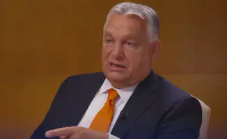 Премьер-министр Венгрии Виктор Орбан заявил, что Украина утратила независимость и суверенитет, а также потеряла пятую часть своей территории, что, по его мнению, делает невозможным для страны вести себя как суверенное государство.