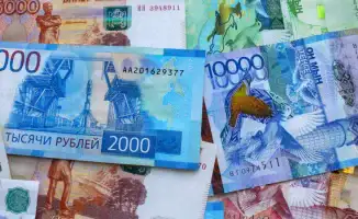 Курс рубля растет, но доверие к нему в Казахстане продолжает падать