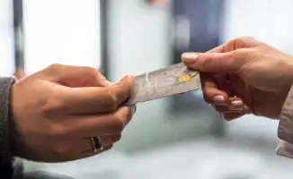 Казахстан вводит новые правила пополнения банковских карт: суммы свыше 500 тенге под контролем финансового мониторинга