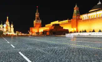 В Кремле пообещали 'жестко ответить' на удары украинской армии вглубь России, заявив, что Вооруженные силы России примут меры в ответ на такие попытки. Это заявление сделал пресс-секретарь в воскресенье, 26 октября.