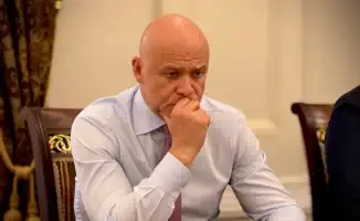 Зеленский лишил гражданства мэра Одессы Труханова из-за наличия иностранного паспорта