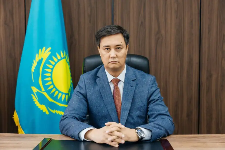 Назначение Асета Уразгалиева на пост руководителя Управления пассажирского транспорта и автомобильных дорог в Атырауской области: новые перспективы для транспортной инфраструктуры региона Атырау