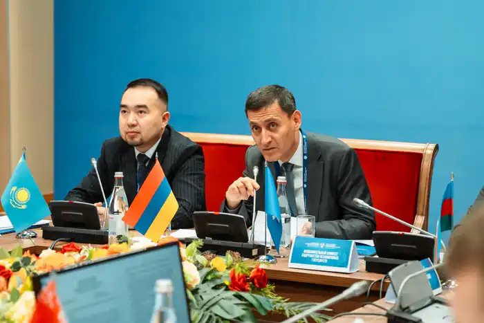 Молодежь СНГ объединяется для обмена идеями на международном проекте в Астане Атырау