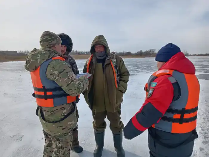 Опасности тонкого льда и правила безопасности от МЧС Атырау