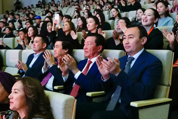 В Астане наградили победителей XXVIII Международного конкурса творческой молодежи «Шабыт» Атырау