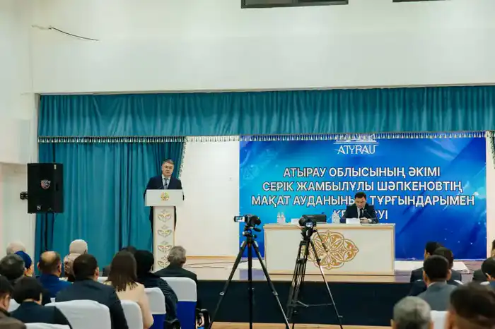 Серик Шапкенов встретился с жителями Макатского района (10)